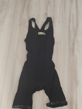 Arena Women’s Black Competitive One-Piece Tech Suit